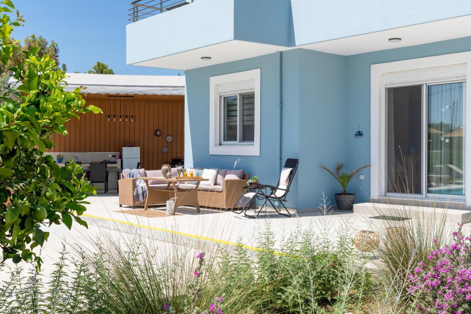 Ethria Pool Villa With Heated Jacuzzi อาฟานโท ภายนอก รูปภาพ